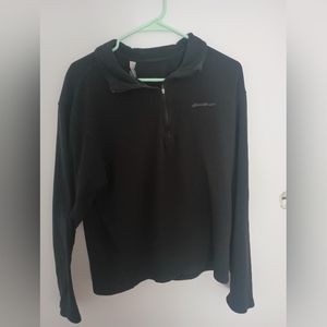 Men's black Eddie Bauer quarter zip fleece
